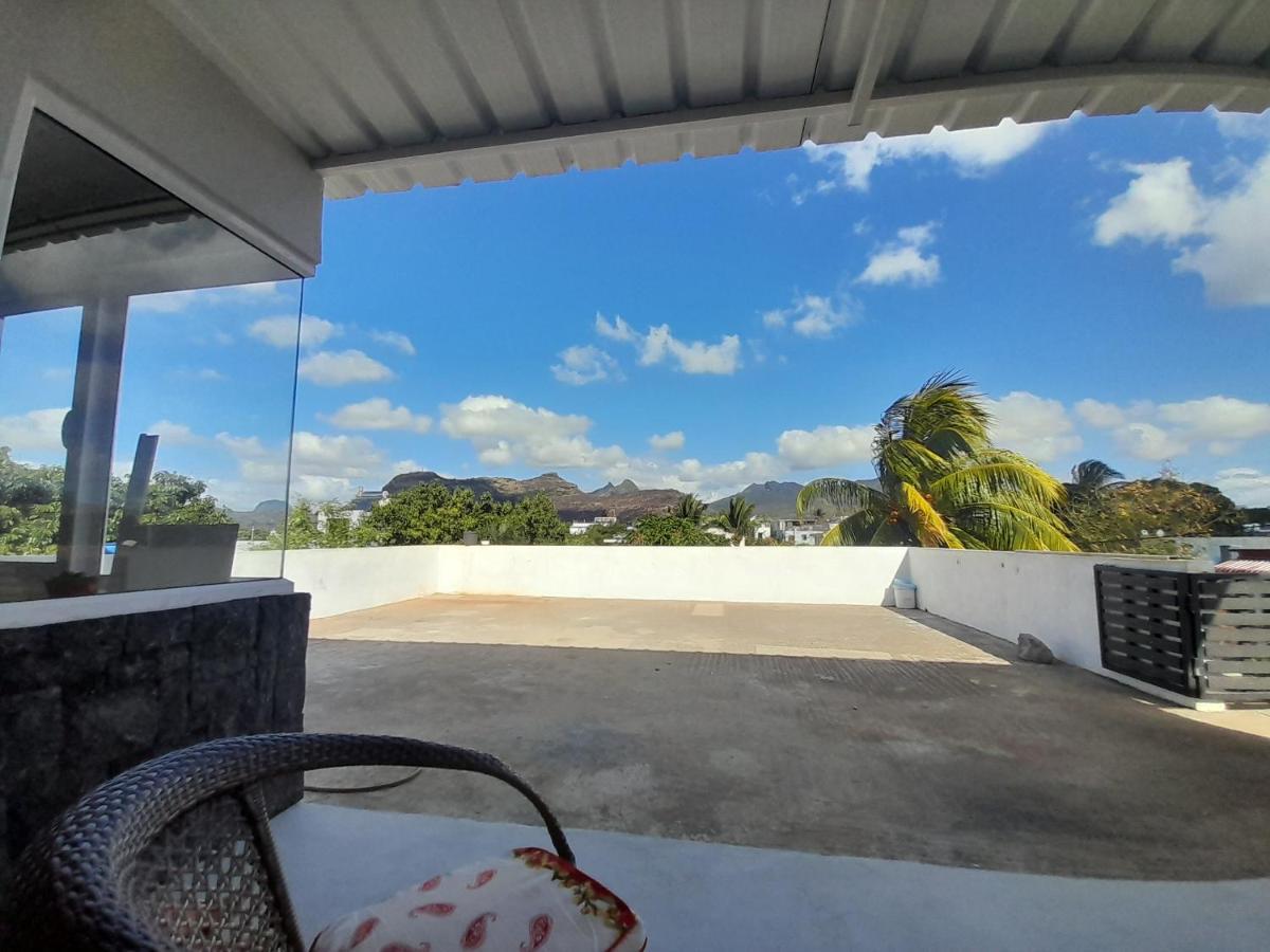 Apartment Rooftop *